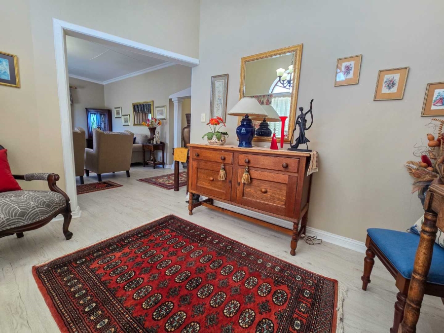 4 Bedroom Property for Sale in Stilbaai Wes Western Cape